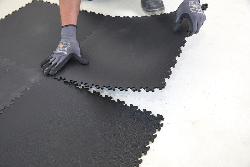 Bild Verlegung Lock-In-Fliesen 2