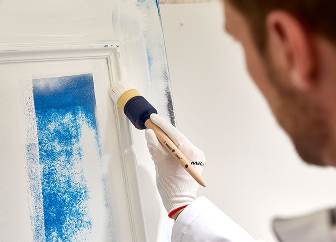 MEGAgruen 133 Aqualack 2K-Seidenmatt Anwendung