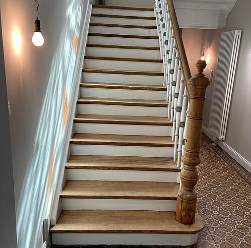 Bild Treppe nachher