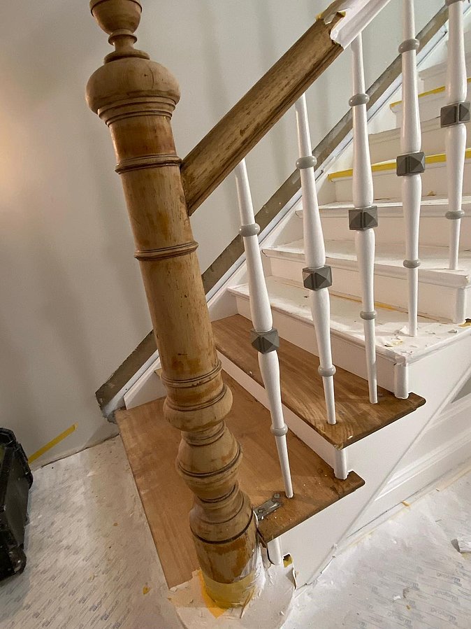 Bild fast fertige Treppe