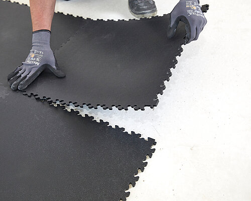 MEGA Lock: Industrieboden im Fliesenformat